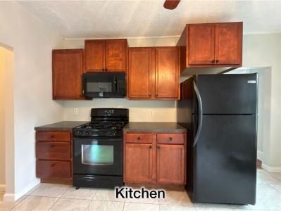 38 Rebekah Street, Woonsocket, רוד איילנד 02895, ארצות הברית של אמריקה