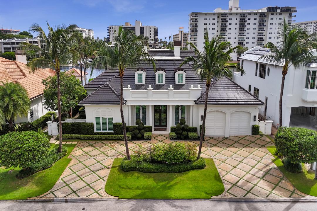 5120 NE 31 Avenue, Lighthouse Point, Florida 33064