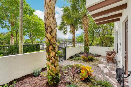 4714 Monarch Way, Coconut Creek, Florida 33073