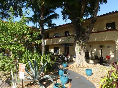 2300 NE 6th Ave, Wilton Manors, Florida 33305