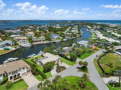 3 Sabal Island Dr, Ocean Ridge, Florida 33435