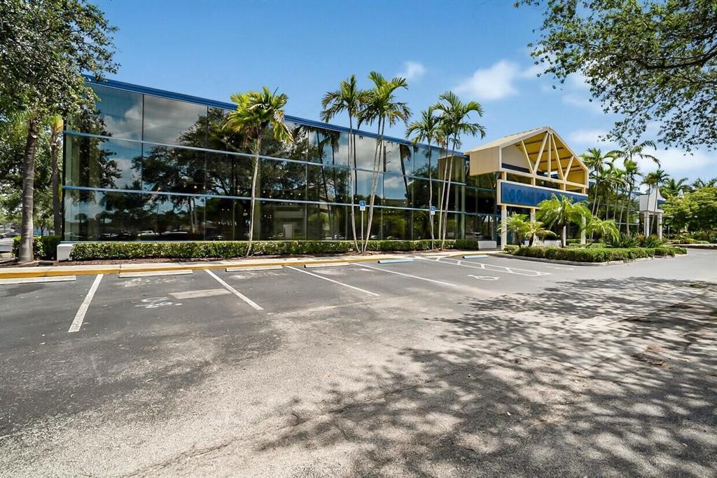 1605 W Oakland Park Blvd, Oakland Park, Florida 33311, Estados Unidos