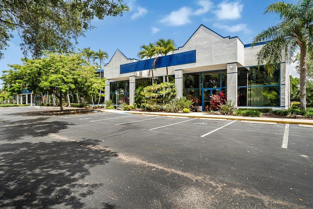 1605 W Oakland Park Blvd, Oakland Park, Florida 33311, Estados Unidos