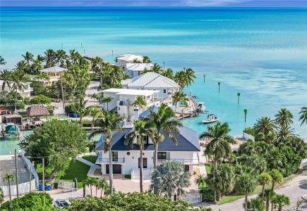 91 Iroquois Dr, Islamorada, Florida 33036