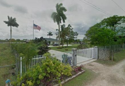 18760 SW 238th ST, Homestead, Florida 33031, USA