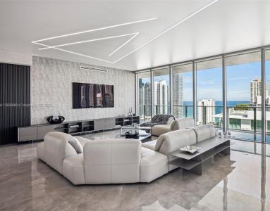 330 Sunny Isles Blvd 5-UPH04, Sunny Isles Beach, Florida 33160, USA