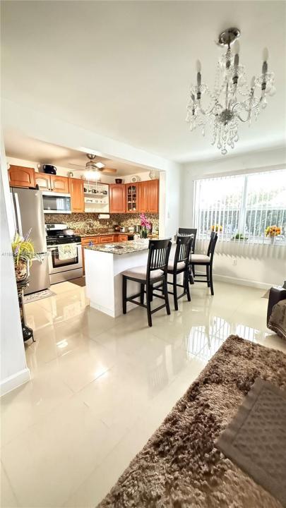 20337 NE 2nd Ave 17, Miami, Flórida 33179, Estados Unidos
