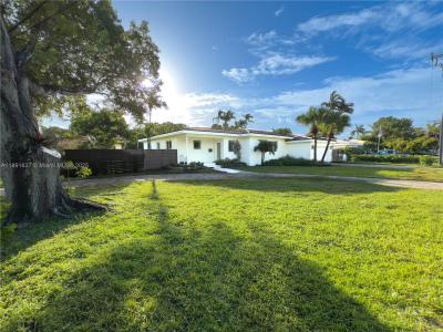1300 NE 102nd St 0, Miami Shores, Florida 33138