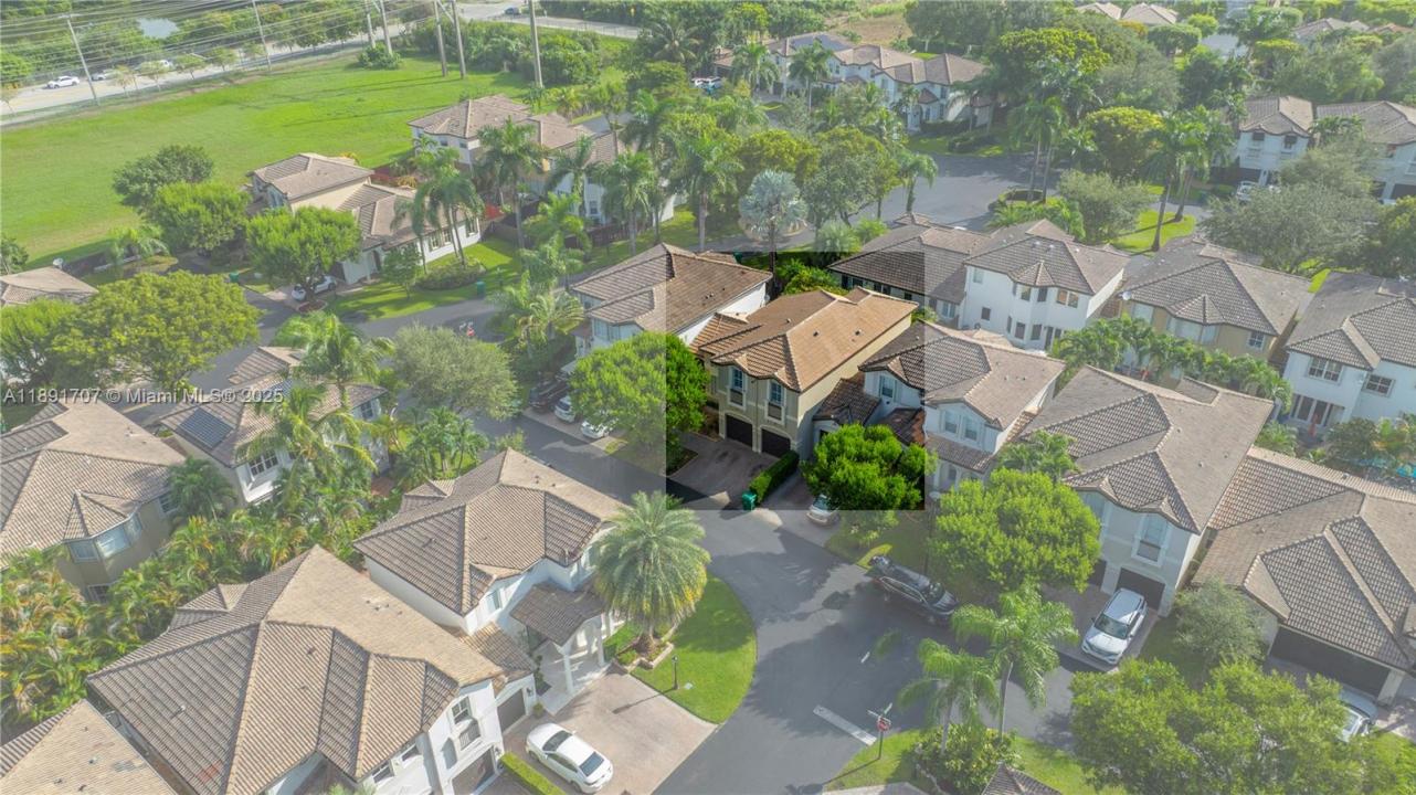 4863 NW 109th Path, Doral, Florida 33178