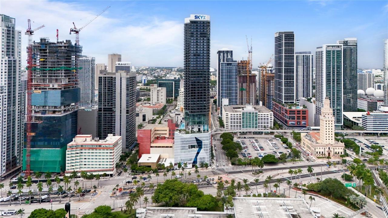 398 NE 5th St 4410, Miami, فلوريدا 33132, الولايات المتحدة