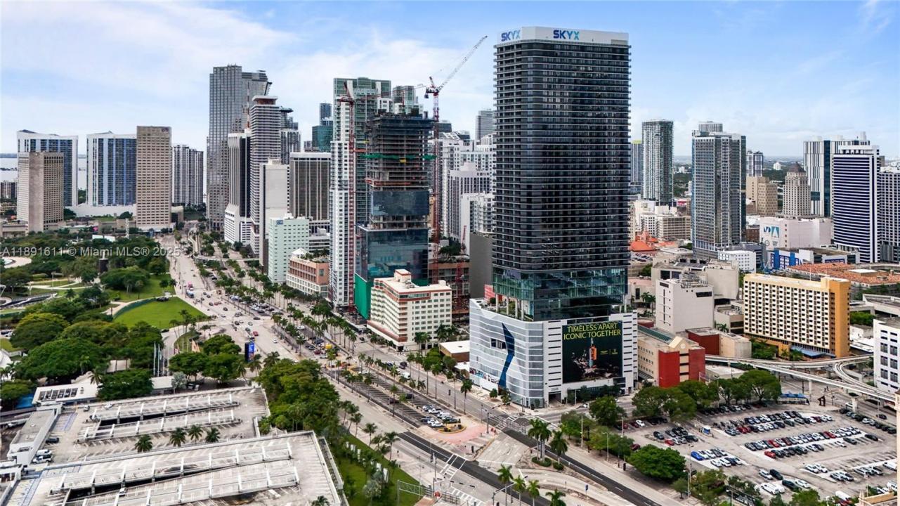 398 NE 5th St 4410, Miami, فلوريدا 33132, الولايات المتحدة