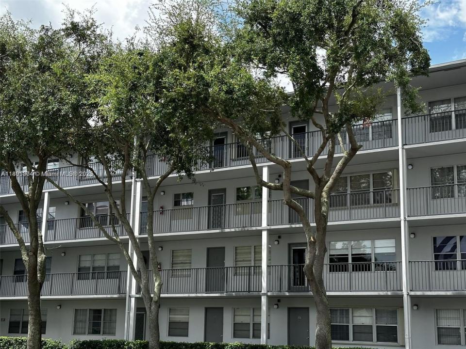400 SW 134th Way 406F, Pembroke Pines, Floride 33027, États-Unis