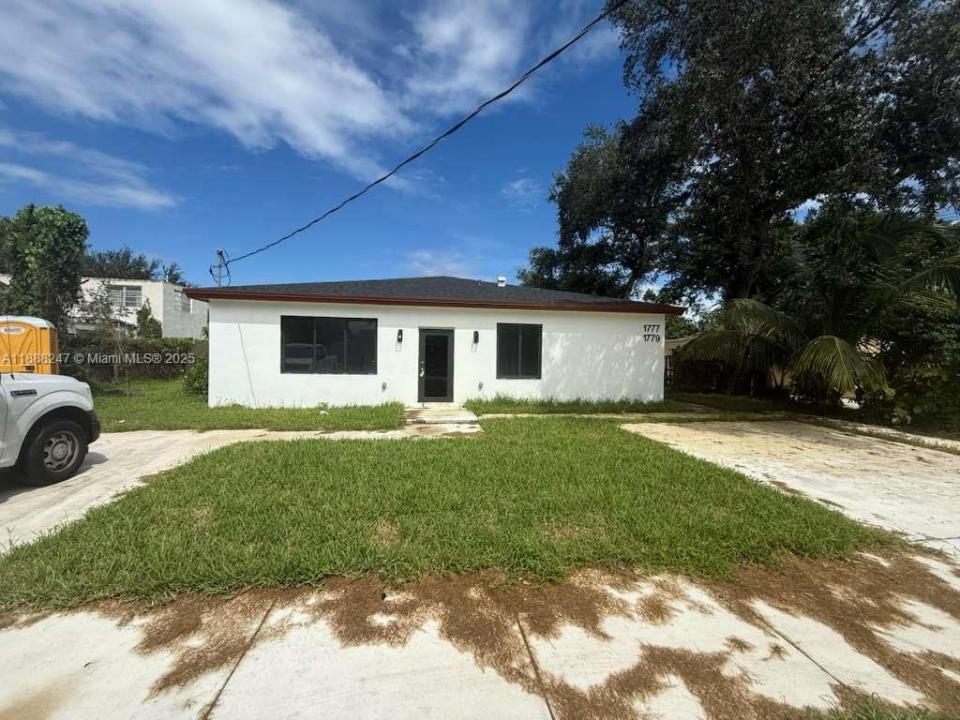 1779 NW 93rd St 1779, Miami, فلوريدا 33147, الولايات المتحدة