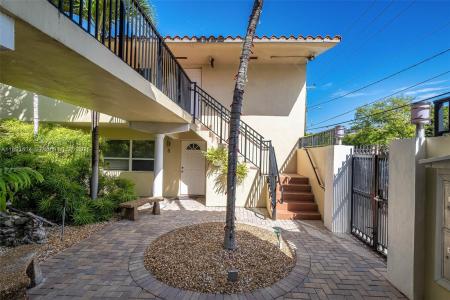 2025 Miami Rd 3B, Fort Lauderdale, Florida 33316, USA