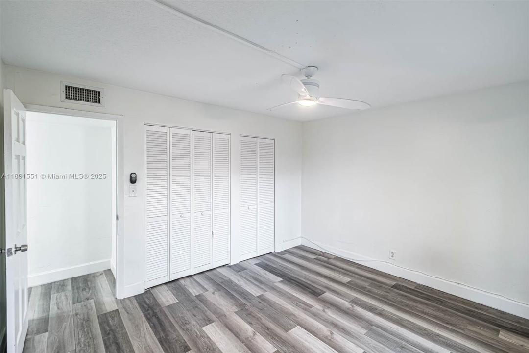 2025 Miami Rd 8B, Fort Lauderdale, Florida 33316