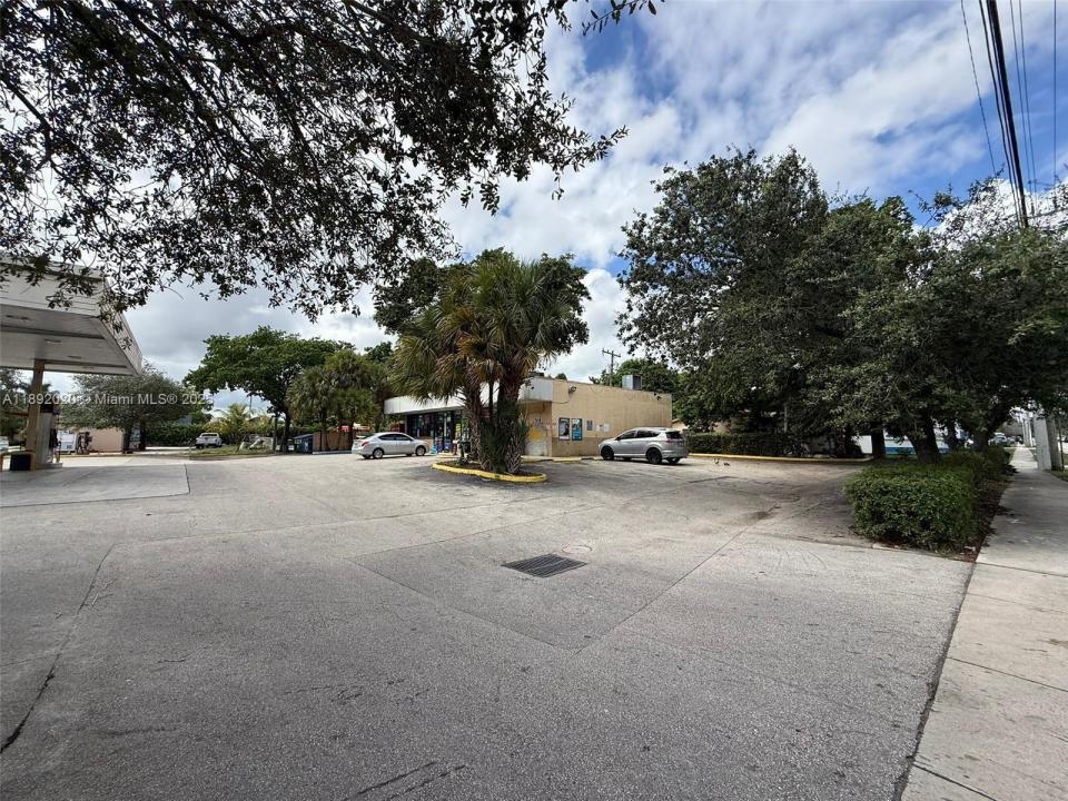 Miramar, Florida 33023
