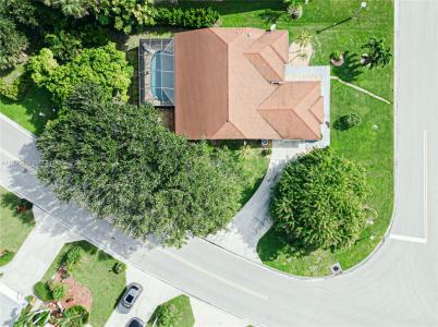 6631 Middlesex PL, Other City - In The State Of Florida, Florida 34104, USA