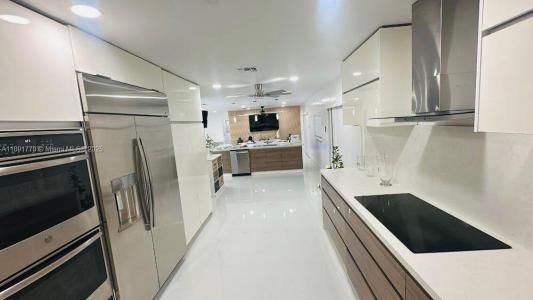 541 SE 17th Ave 541, Deerfield Beach, פלורידה 33441, ארצות הברית של אמריקה 