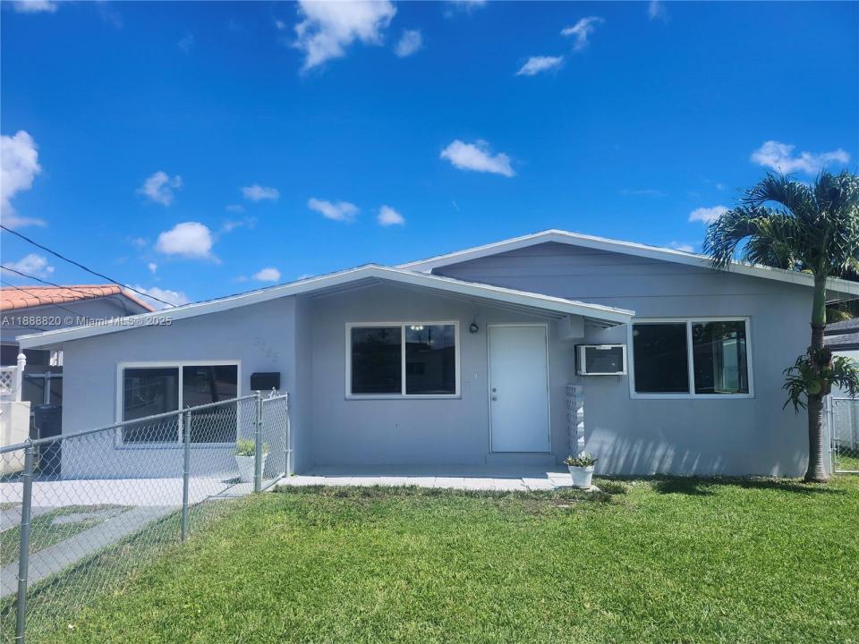 3245 SW 88th Ct, Miami, 佛羅里達州 33165, 美國
