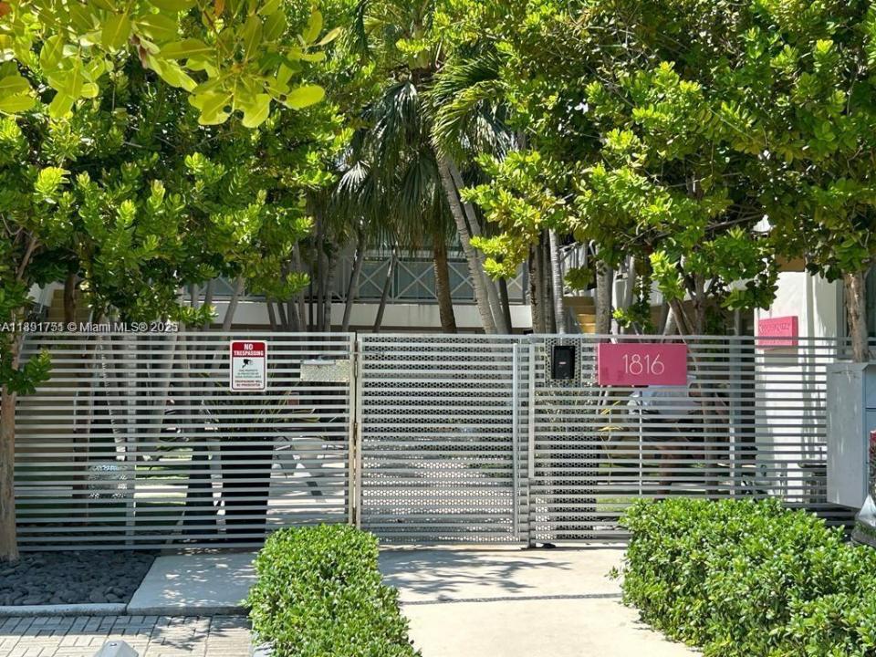 1816 Meridian Ave 18, Miami Beach, Floride 33139, États-Unis