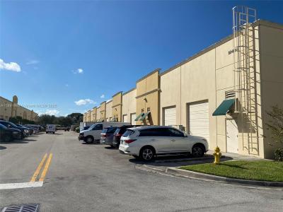 10424 W State Road 84 2, Davie, Florida 33324, USA