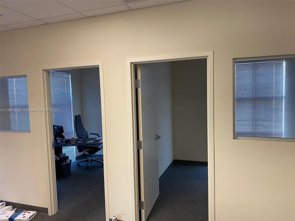 10424 W State Road 84 2, Davie, Floryda 33324, USA