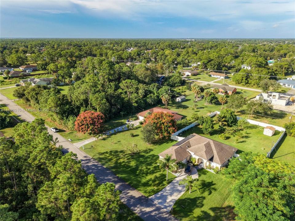 115 Jackson Ave, Lehigh Acres, Florida 33936, HOA KỲ