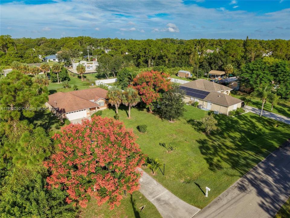 115 Jackson Ave, Lehigh Acres, Florida 33936, HOA KỲ