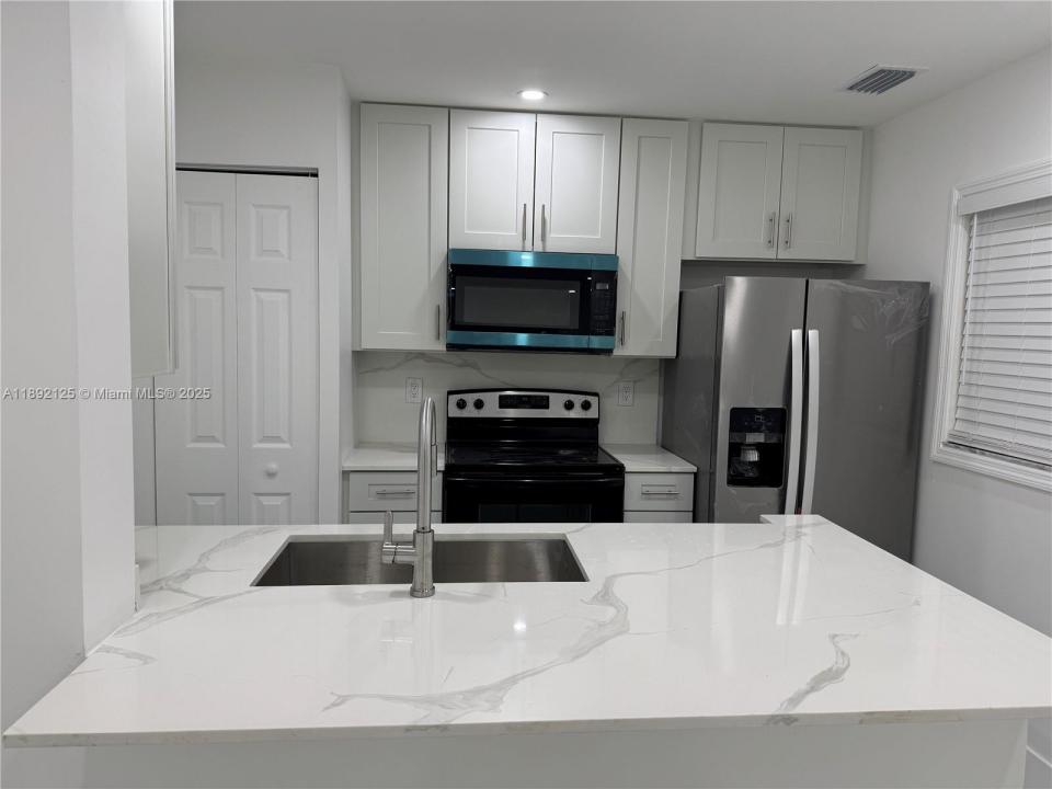 9726 Hammocks Blvd 203-26, Miami, Florida 33196