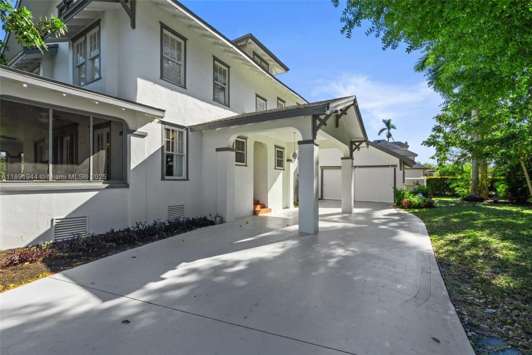 3235 AVOCADO DR, Fort Myers, Florida 33901, HOA KỲ