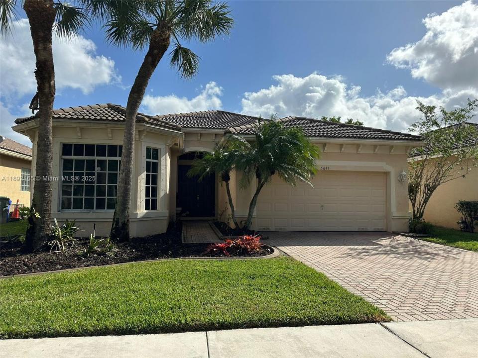 6644 SW 194th Ave 6644, Pembroke Pines, Florida 33332, Amerika Birleşik Devletleri
