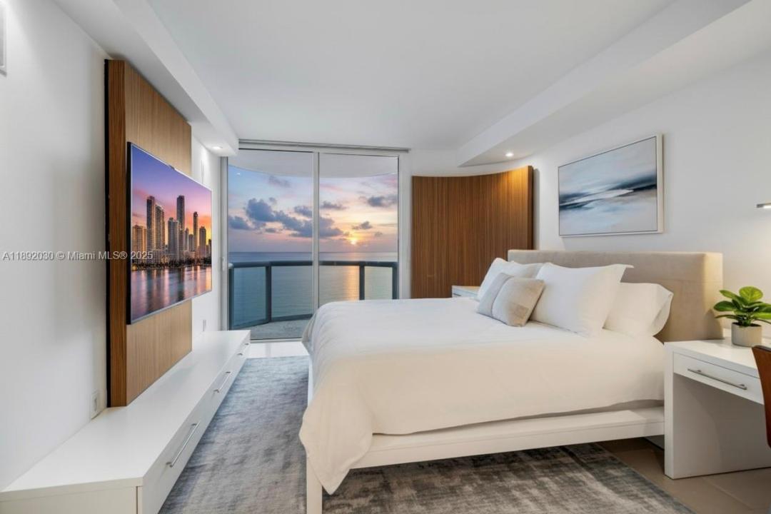 6365 Collins Ave 2901, Miami Beach, Florida 33141, HOA KỲ