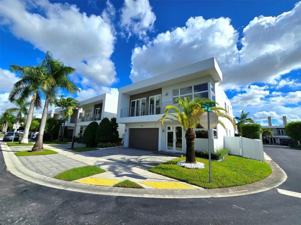 9790 NW 75th St, Doral, Floride 33178, États-Unis