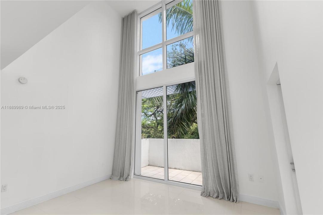 1861 NW S River Dr 406, Miami, Florida 33125