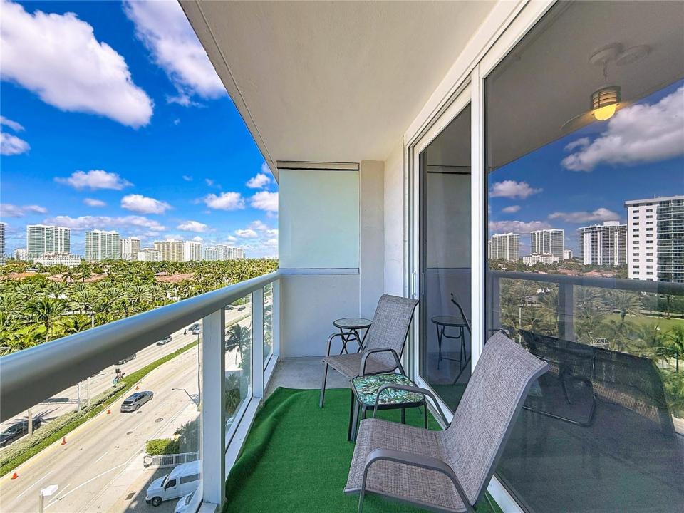19201 Collins Ave 636, Sunny Isles Beach, Florida 33160, Stati Uniti