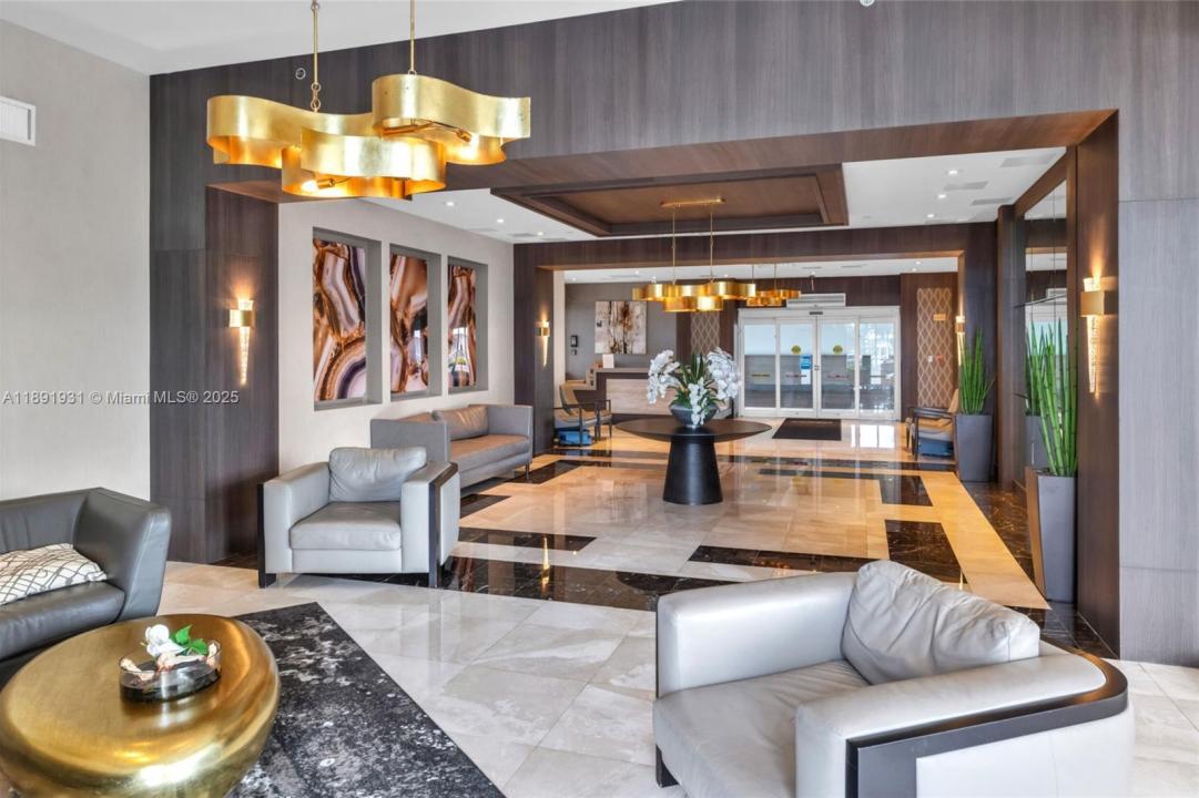 20515 E Country Club Dr 343, Aventura, Флорида 33180, Соединенные Штаты