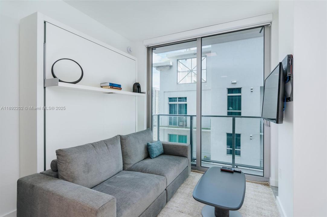 227 NE 2nd St 2508, Miami, Florida 33132, HOA KỲ
