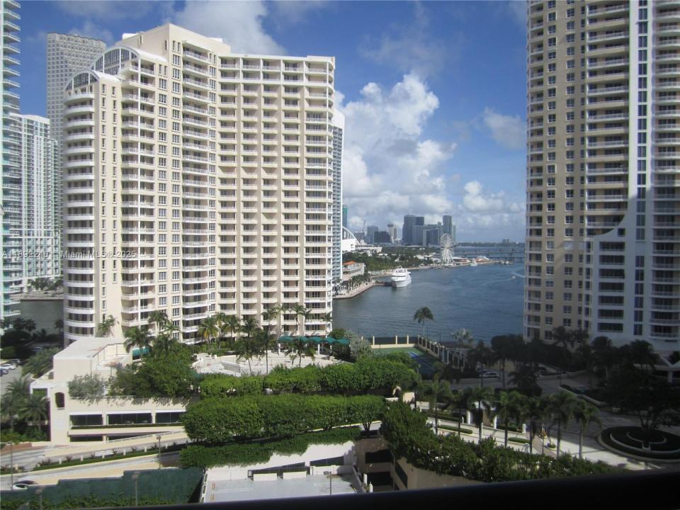 540 Brickell Key Dr 1602, Miami, Florida 33131, Amerika Birleşik Devletleri