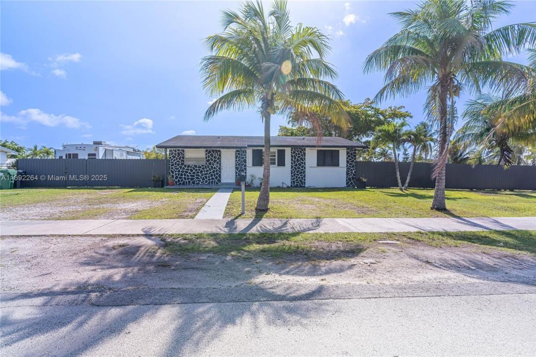 19513 SW 116th Ave, Miami, 佛羅里達州 33157, 美國