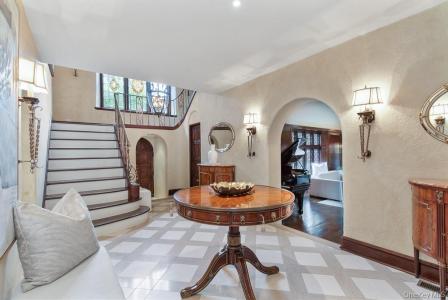 21 Hampshire Road, Yonkers, New York 10708, États-Unis