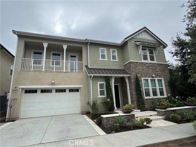 Crossover, Irvine, California 92618