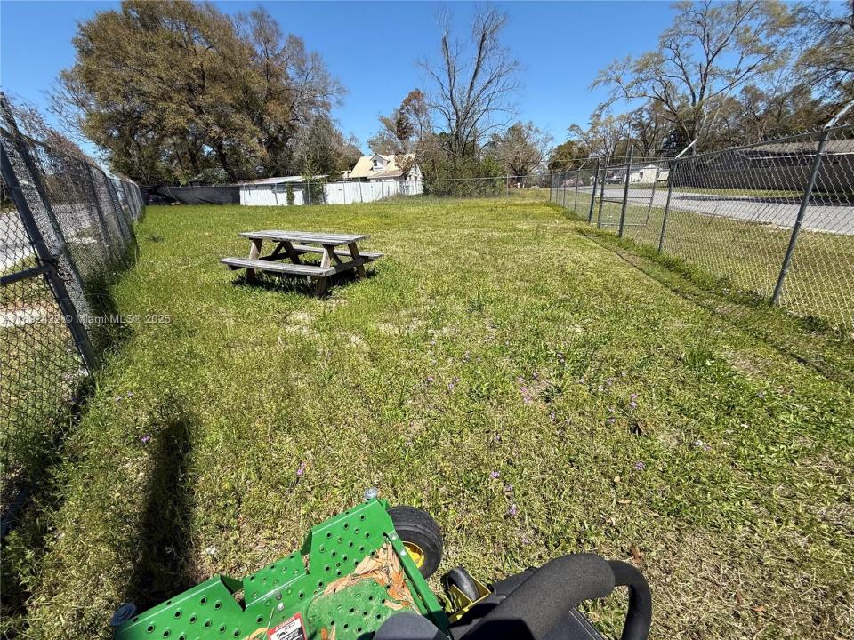 803 N LLOYD ST, Other City - In The State Of Florida, Florida 32536