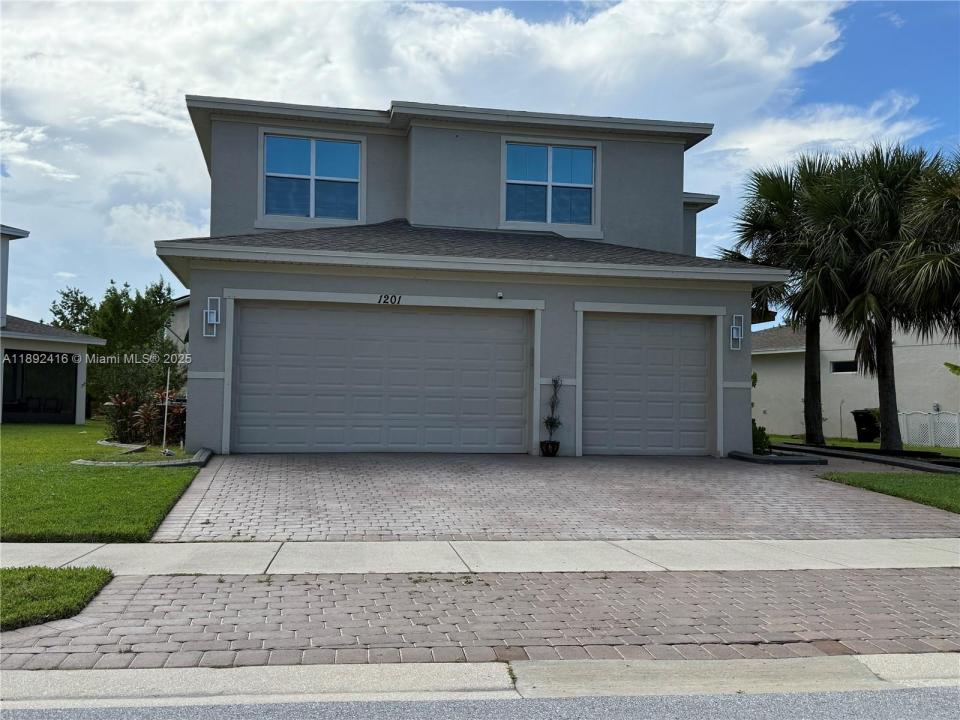 1201 NW Leonardo Cir, Port St. Lucie, フロリダ 34986, アメリカ合衆国