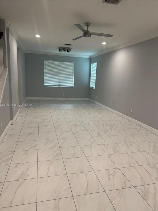 1201 NW Leonardo Cir, Port St. Lucie, フロリダ 34986, アメリカ合衆国