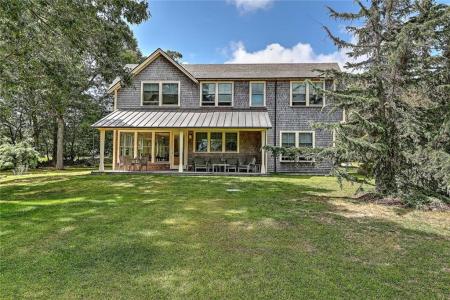 1702 Drift Road, Westport, Massachusetts 02790, USA