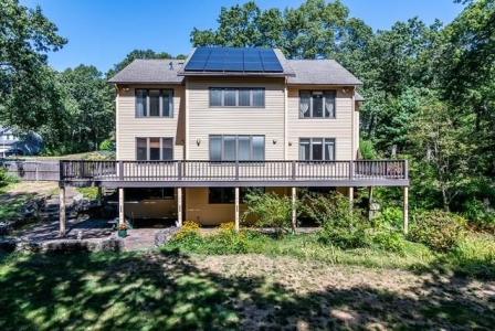 221 Kings Ridge Road, South Kingstown, Rhode Island 02879, USA