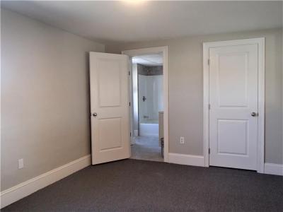 217 State Street 3 F, Bristol, Rhode Island 02809