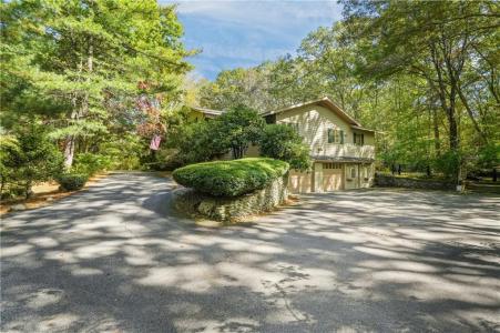 310 Twin River Road, Lincoln, רוד איילנד 02865, ארצות הברית של אמריקה