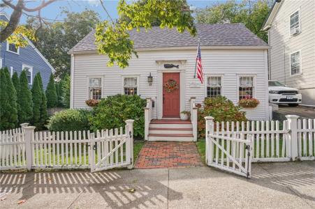 27 King Street, East Greenwich, RI 02818, USA