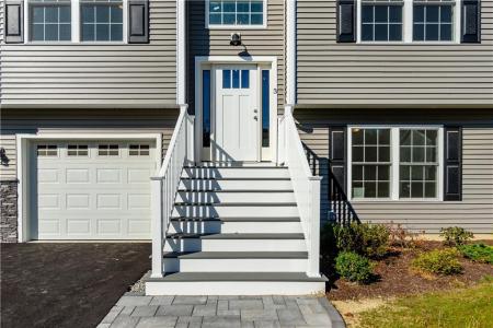 3 JUNE Court, West Warwick, Rhode Island 02816, Estados Unidos